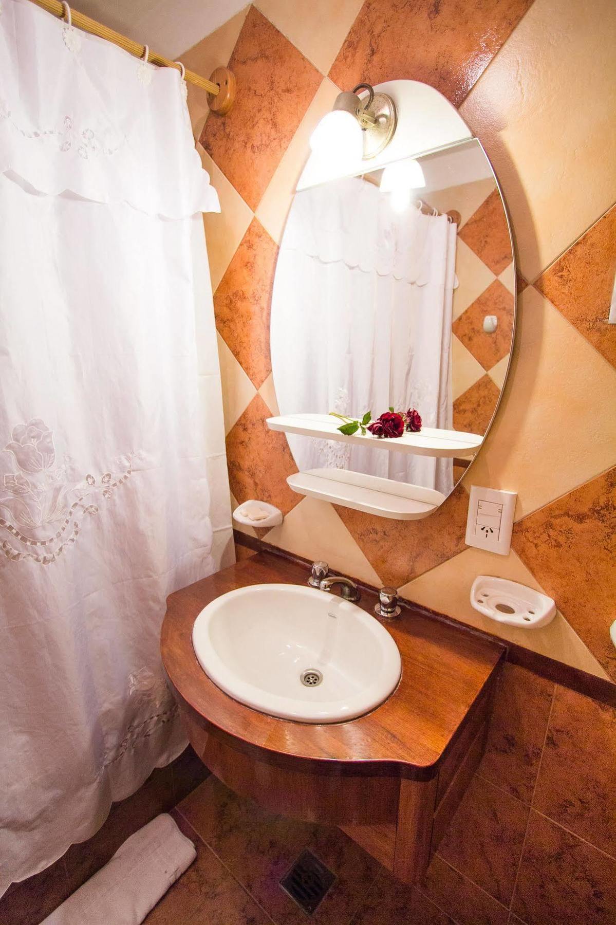 Linda Vista Apart Hotel เอลกาลาฟาเต ภายนอก รูปภาพ